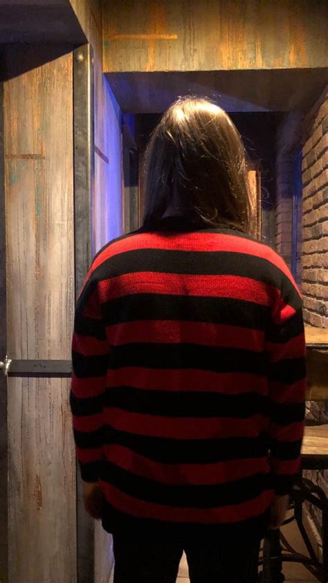 Kurt Cobain Red And Black Striped Jumper Oversize Sweater Grunge