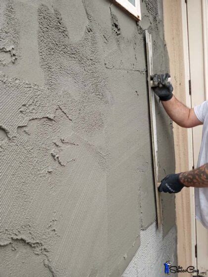 What Is A Stucco Brown Coat