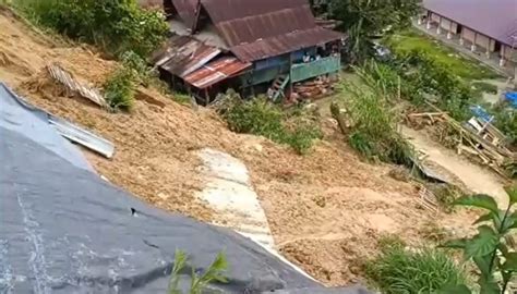 Banjir Dan Longsor Di Mamasa Rumah Rusak Hingga Akses Jalan Antardesa