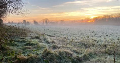 Ireland weather: Low temperature warning issued for almost every county ...