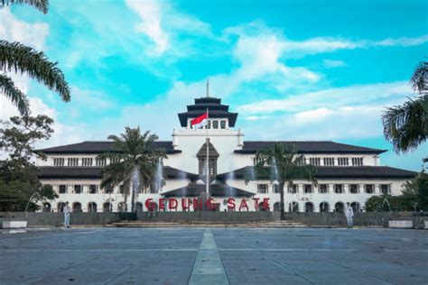 Bangga Bandung Jadi Kota Dengan Kuliner Tradisional Terbaik