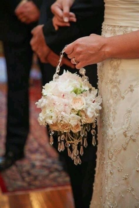 Bridal Bouquet Trend The Pomander Bouquet Arabia Weddings