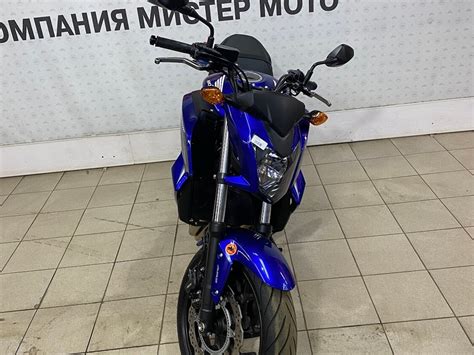 Купить б у Honda CB 650F инжектор в Одинцово синий naked bike 2014 года по цене 700 000 рублей