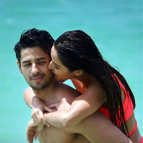 Katrina Kaif Outshines Co Star Sidharth Malhotra In ‘sau Aasmaan Song