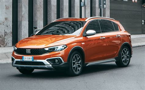 Novo Fiat Tipo Ganha Vers O Cross E Facelift Europa