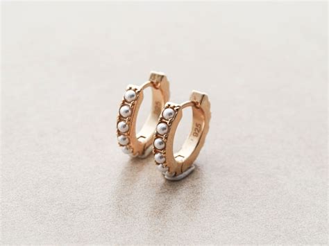 Pearl Huggie Earrings 16mm Pearl Hoop Trendy Earrings Gold Or