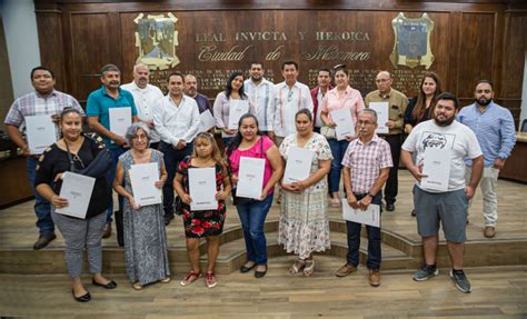 Encabeza Alcalde Mario López Entrega De Escrituras De INSUS A Familias