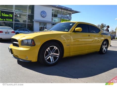 Top Banana Yellow Dodge Charger R T Daytona Photo