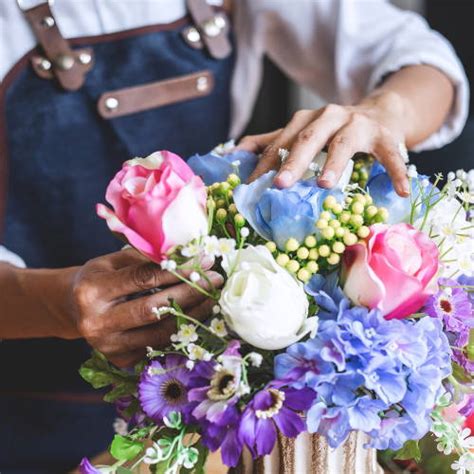 How to Create Your Own Bouquet with Artificial Flowers