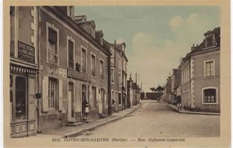 Noyen sur Sarthe Rue Alphonse Leporché Carte postale ancienne et