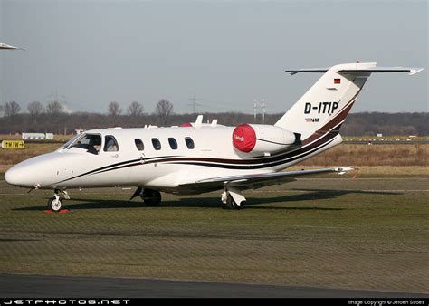 D ITIP Cessna 525 CitationJet 1 VHM Schul Und Charterflug Jeroen