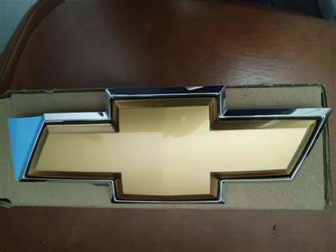 Emblema Compuerta Chevrolet Tahoe Mercadolibre