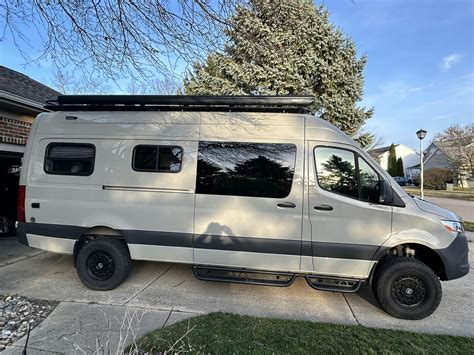 Tec Vanlife Drop Down Running Boards For Mercedes Sprinter Vans