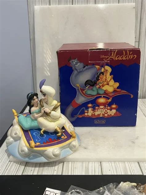 DISNEY ALADDIN Jasmine Schmid Magic Carpet Music Box A Whole New