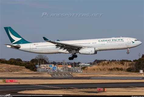 B LBC Cathay Pacific Airbus A330 343 Photo by Māuruuru ID 1254236