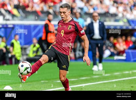 Leandro Trossard 9 Del Belgio Durante Una Partita Di Calcio Tra Le