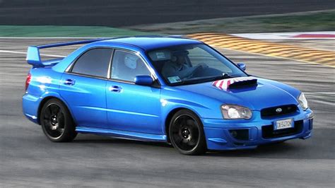 Subaru Impreza WRX STi With LOUD Screamer Pipe Accelerations Fly Bys