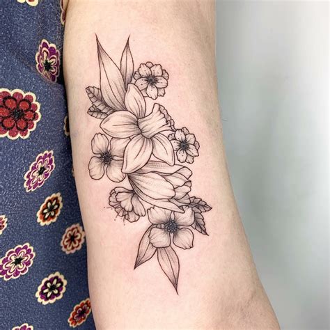 31 Beautiful Daffodil Tattoo Ideas For Men And Women In 2023