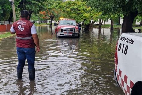 Brindan servicio de grúa gratis en Cancún por fuertes lluvias