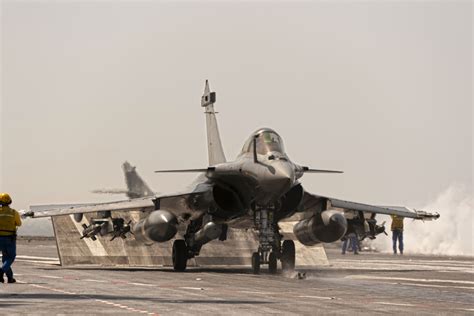 Know The Difference Between Iaf S Rafale And Rafale M Of Indian Navy