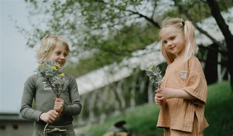 Les Bienfaits Du Jeu En Plein Air Pour Les Enfants Cultiver La Joie