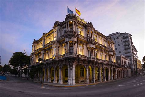 Consulado de España en La Habana anuncia que solo admitirá pagos en