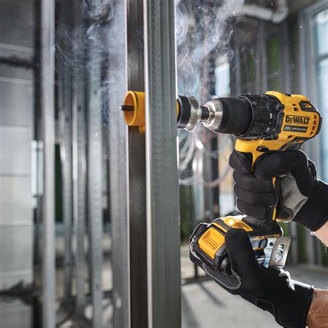 Dewalt Dcd708b Atomic 20v Max Brushless Cordless Compact 12 In Dril Drill Driver Driver