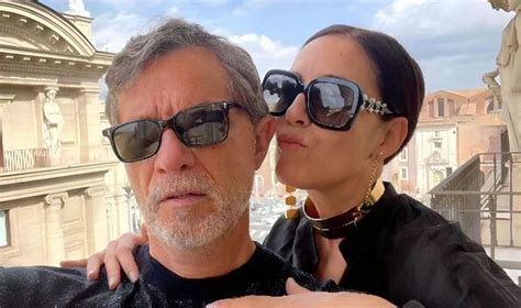 La foto más provocativa de Humberto Zurita y Stephanie Salas CHIC Magazine