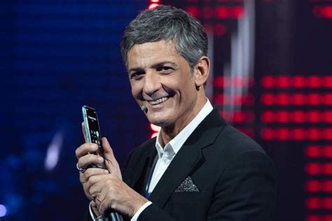 Fiorello propone il futuro presentatore di Sanremo 2025 e lui dice sì