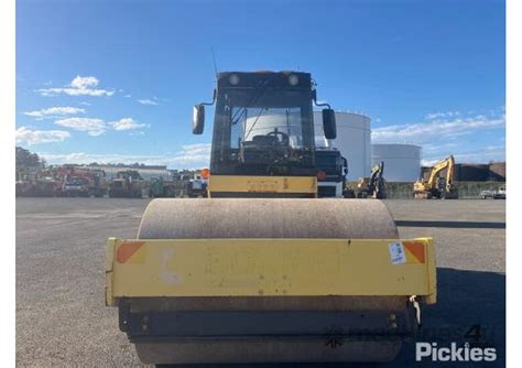 Used Bomag Bomag Bw D Vibratory Articulated Roller