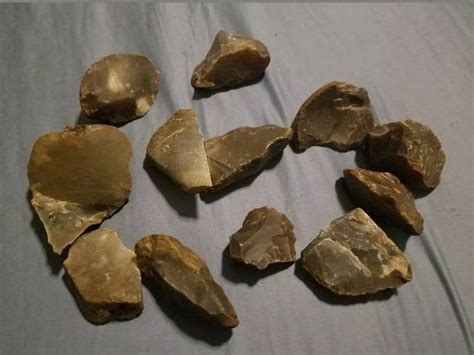 12 Small Flint Stone Chert Rock Knapping Arrowhead Fire Making Etsy