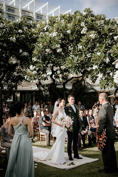 The Honolulu Wedding Gallery The Kahala Hotel Resort