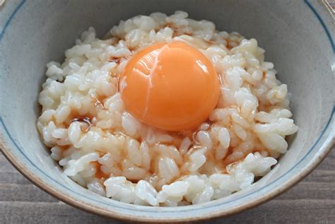 究極のおいしさ！卵かけご飯×ごま油のアレンジレシピ8選 Macaroni