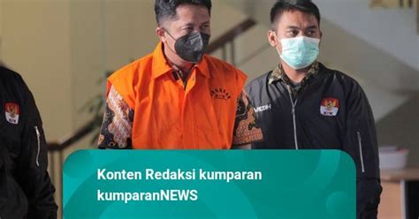 Foto Kepala Bppd Sidoarjo Ditahan Kpk Usai Jadi Tersangka Pungli