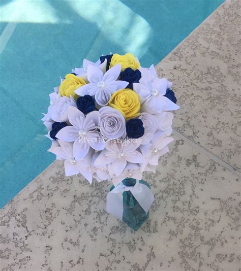 White Paper Flower Bouquet Paper Bridal Bouquet Kusudama Origami Bouquet Flower