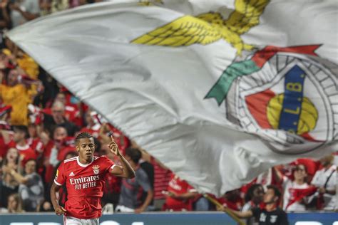 Gol De David Neres Benfica Vence Pelo Campeonato Portugu S