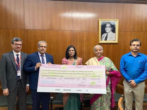 Union Bank Of India Pays Record Dividend Of Rs Crore To Government