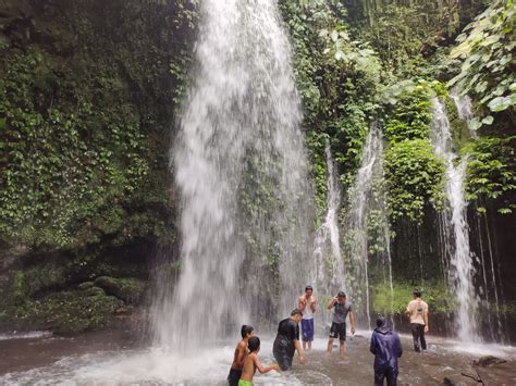 Pesona Keindahan Tersembunyi Objek Wisata Air Terjun Desa Batu Ampar