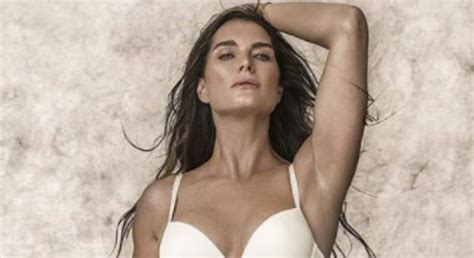 Brooke Shields presume de cuerpazo en bikini a sus años