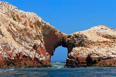 Rumbo A Las Islas Ballestas En Paracas Perú Guía General