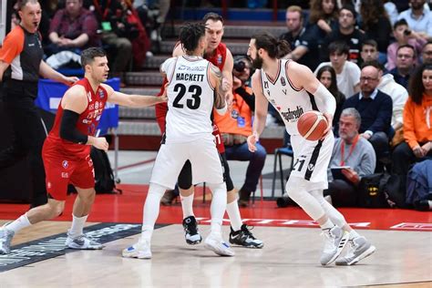 Italie Le 195e Clasico Milan Virtus Bologne En Finale Basket Europe