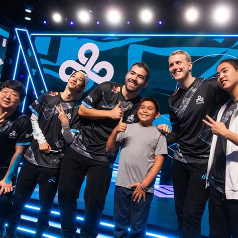 Lcs Spring Split Week Day Tickets At Riot Games Arena In Los