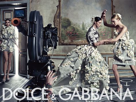 Dolce&Gabbana spring/summer 2009 ad campaign | ファッションアイデア, ファッションモデル ...