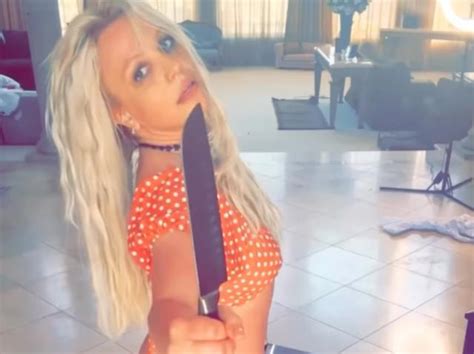 Britney Spears Mocks Her Haters By Resurfacing Knife Dancing Video