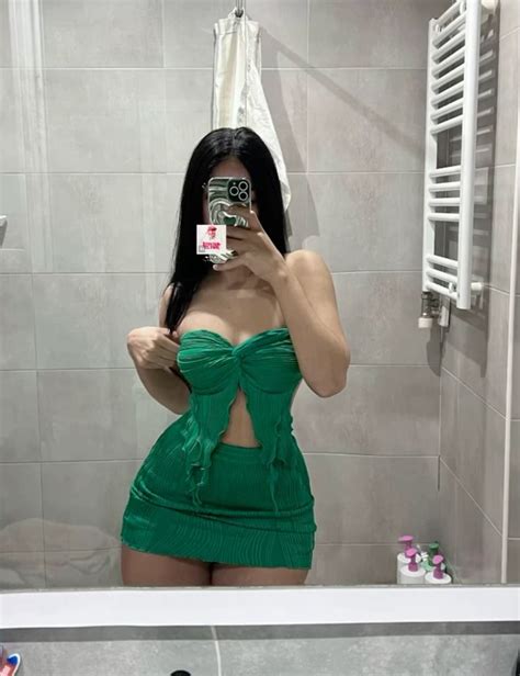 Pin By Dai On Pins Criados Por Voc In Latina Fashion Outfits Fashion Inspo Outfits