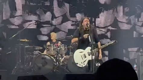 Watch Foo Fighters Play Their First Show With New Drummer Josh Freese