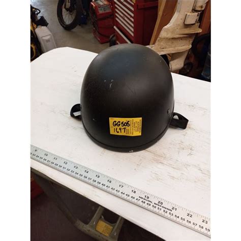 BLACK MOTORCYCLE HELMET