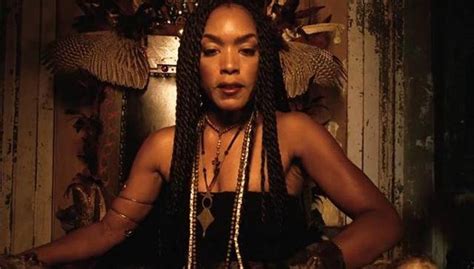 Marie Laveau American Horror Story Postavycz