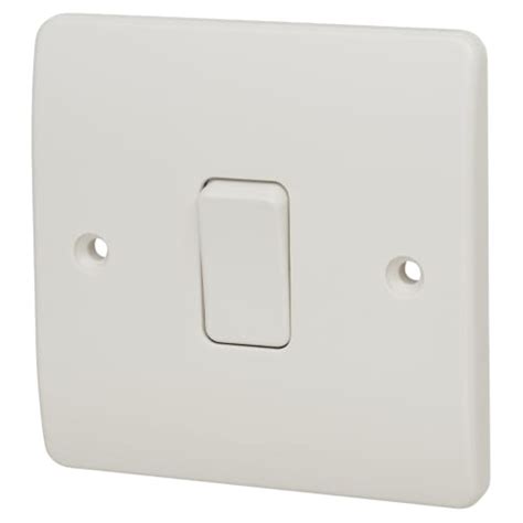 Mk Logic Plus 10a 1 Gang 2 Way Single Pole Light Switch White