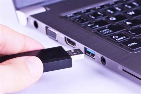 Problemi Alla Chiavetta USB Ecco Come Recuperare I Dati Importanti